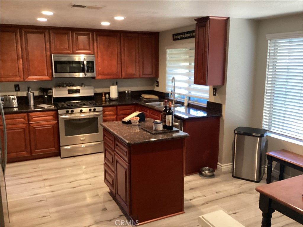 6561 Alfonso Court, Chino, CA 91710 — photo 4