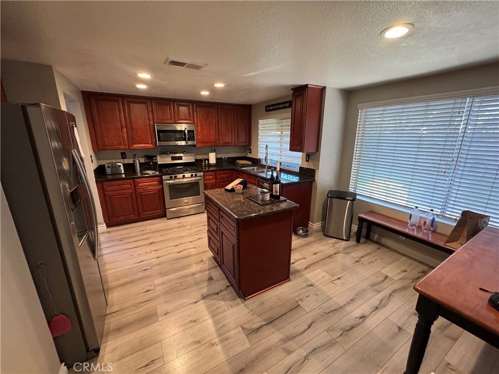 6561 Alfonso Court, Chino, CA 91710 — photo 5