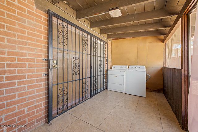 5601 E 13th Street, Tucson, AZ 85711
