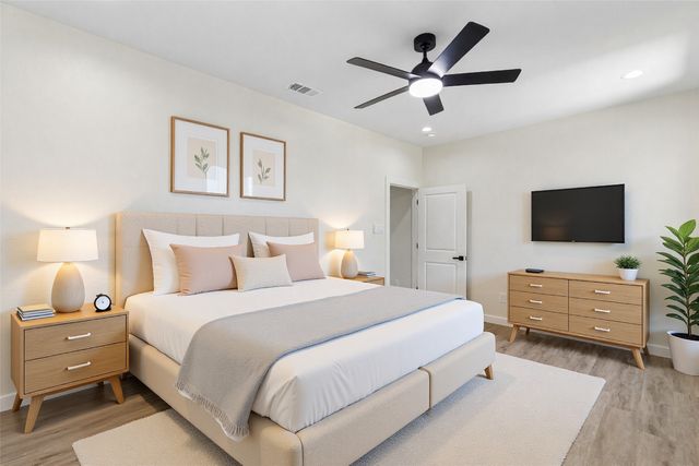 3324 Navaro Street, Dallas, TX 75212