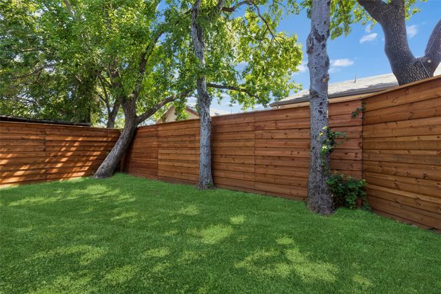 3324 Navaro Street, Dallas, TX 75212