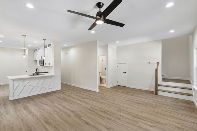 3324 Navaro Street, Dallas, TX 75212