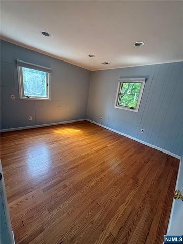 768 Dearborn Street, Teaneck, NJ 07666