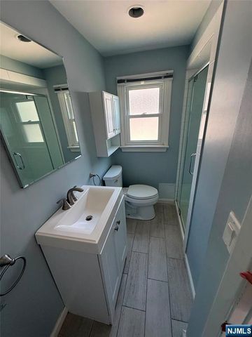 768 Dearborn Street, Teaneck, NJ 07666