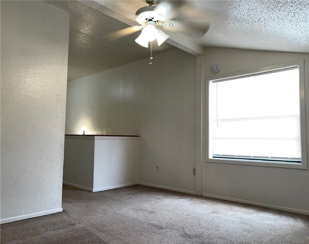 4407 Carter Creek Parkway 1, Bryan, TX 77802