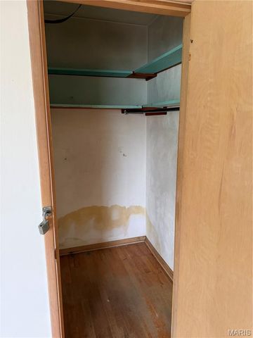 1003 Chartres Avenue, University City, MO 63132