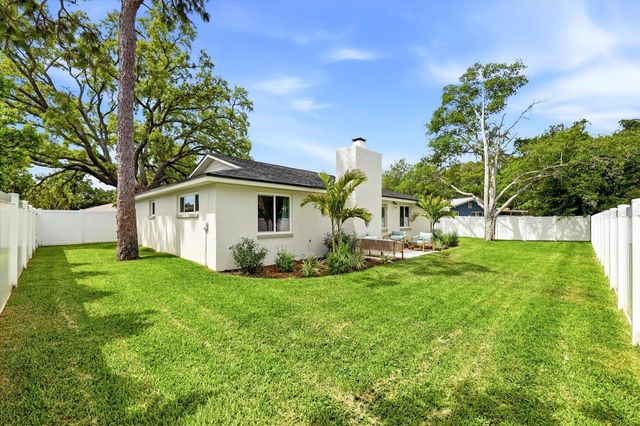 12021 107TH COURT, Largo, FL 33778