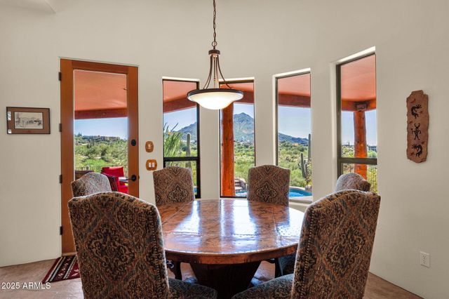 38892 N School House Road, Cave Creek, AZ 85331