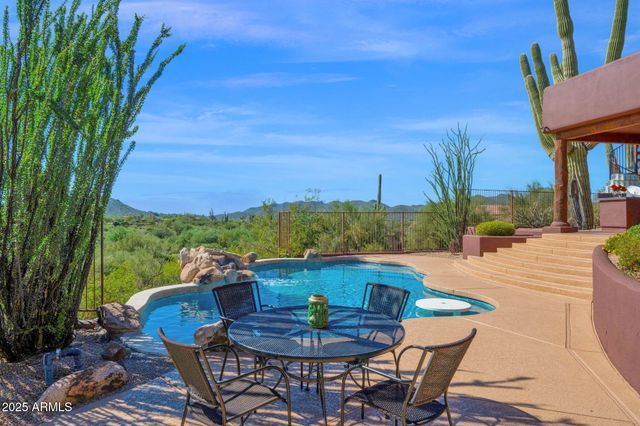 38892 N School House Road, Cave Creek, AZ 85331