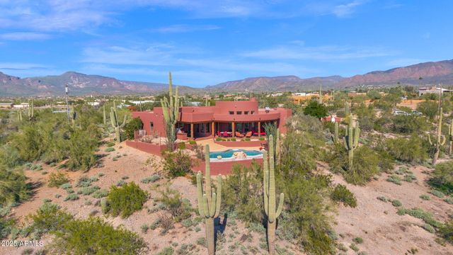 38892 N School House Road, Cave Creek, AZ 85331