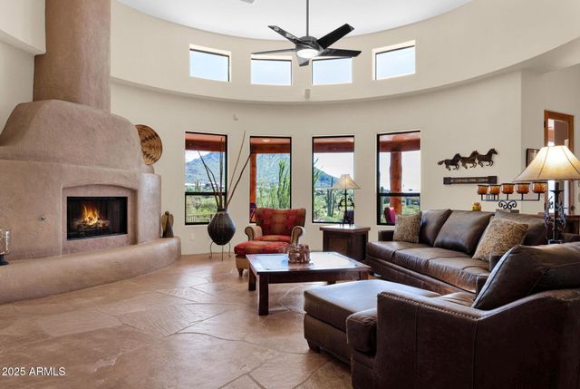 38892 N School House Road, Cave Creek, AZ 85331