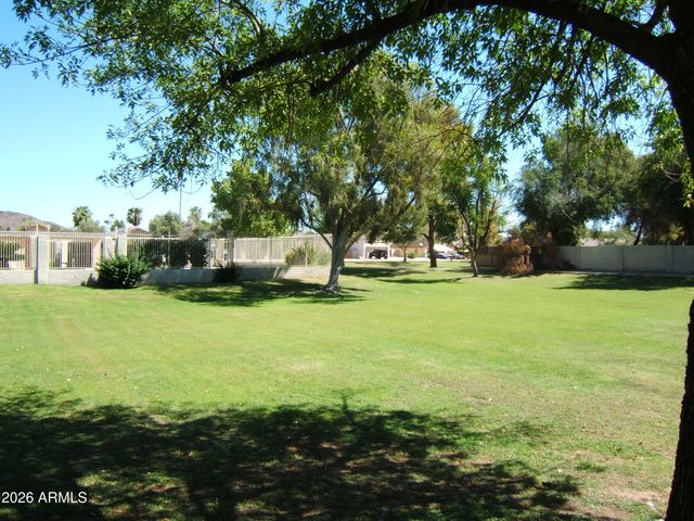 4428 W MCRAE Way, Glendale, AZ 85308