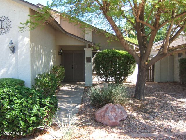 4428 W MCRAE Way, Glendale, AZ 85308