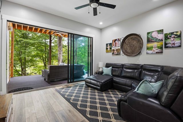 5089 Lickskillet Road, Hamilton, GA 31811
