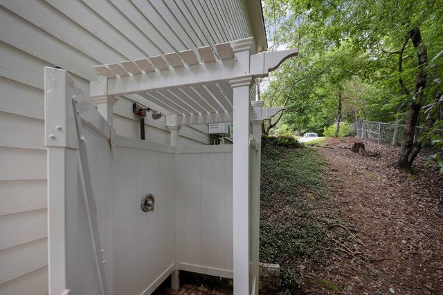 5089 Lickskillet Road, Hamilton, GA 31811