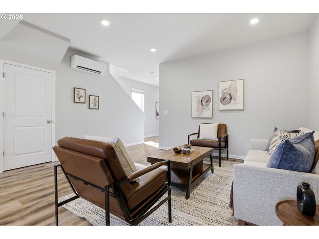 17226 Sw 119TH Pl, King City, OR 97224