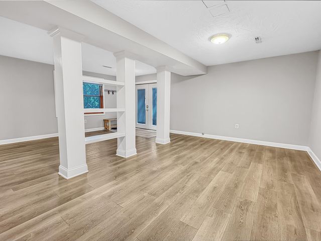 6710 Hopi Road, Chanhassen, MN 55317