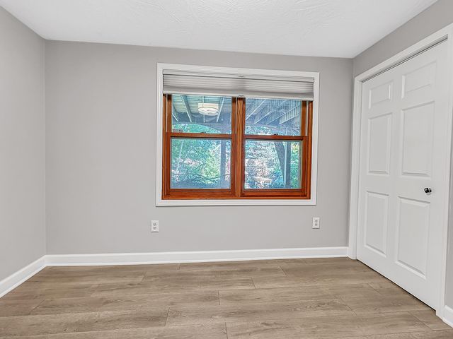 6710 Hopi Road, Chanhassen, MN 55317