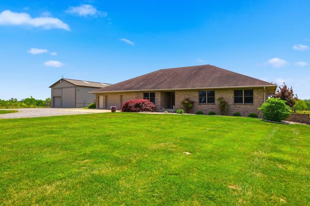 1285 Hopewell Road, Harrodsburg, KY 40330