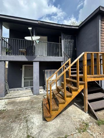 4406 Allen Street, Houston, TX 77007