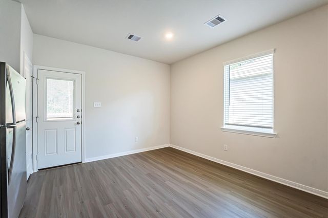 15419 Maple Terrace Drive, Conroe, TX 77303