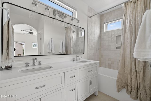 29814 N 41ST Street, Cave Creek, AZ 85331