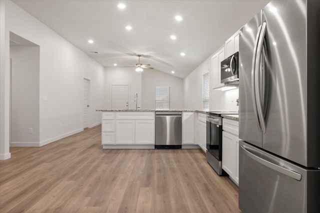 13821 Gary Avenue, Lubbock, TX 79423