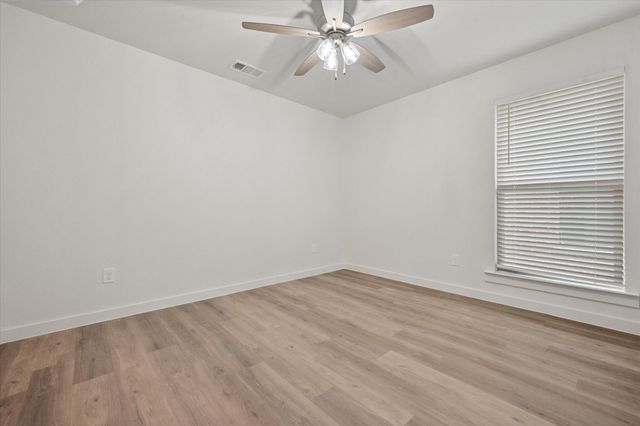 13821 Gary Avenue, Lubbock, TX 79423