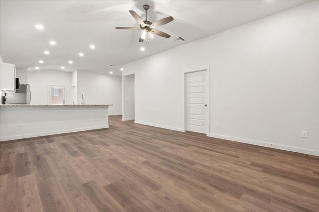 13821 Gary Avenue, Lubbock, TX 79423