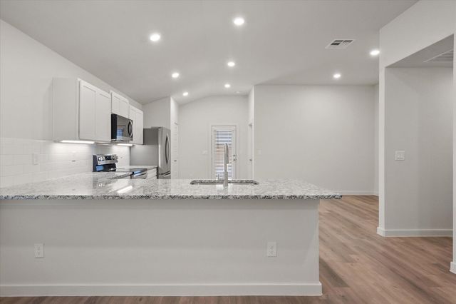 13821 Gary Avenue, Lubbock, TX 79423