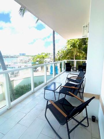184 Lake Drive 3102, Palm Beach Shores, FL 33404