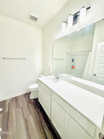 200 Chestnut Oak Lane, Lillington, NC 27546