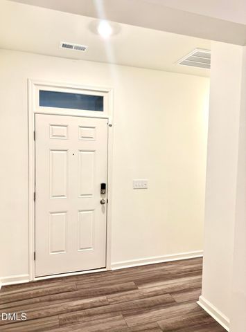 200 Chestnut Oak Lane, Lillington, NC 27546