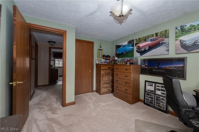 12432 Ledgeview Street NW, Canal Fulton, OH 44614