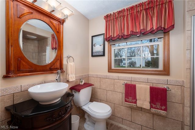 12432 Ledgeview Street NW, Canal Fulton, OH 44614