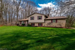12432 Ledgeview Street NW, Canal Fulton, OH 44614