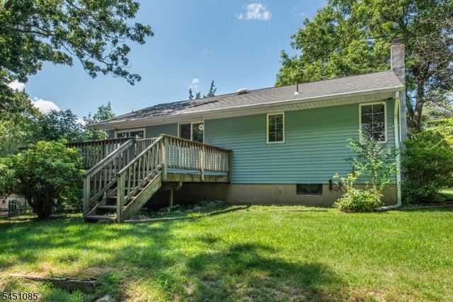 15 Wynding Way, Rockaway Twp., NJ 07866