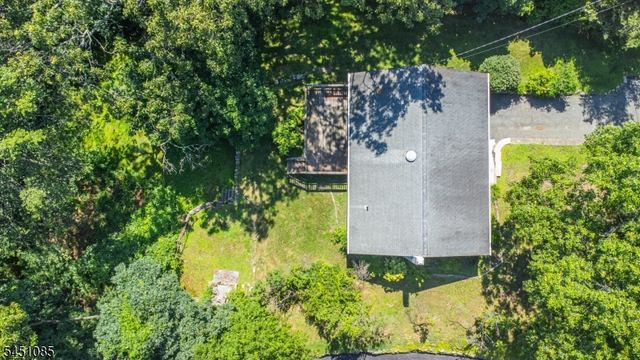 15 Wynding Way, Rockaway Twp., NJ 07866