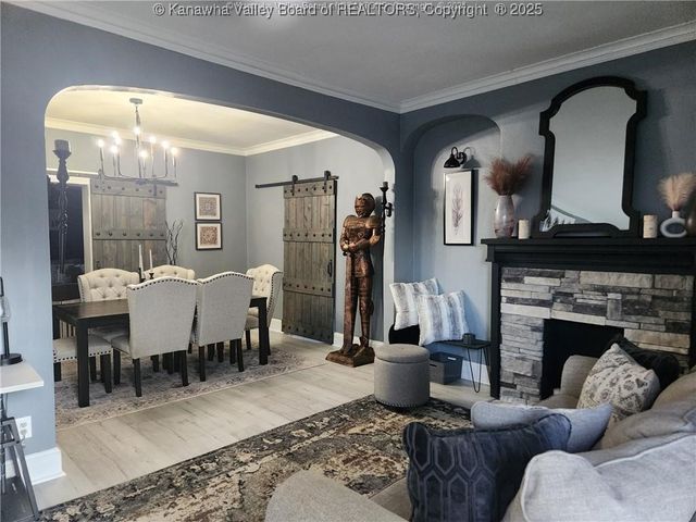 503 Montrose Drive, South Charleston, WV 25303