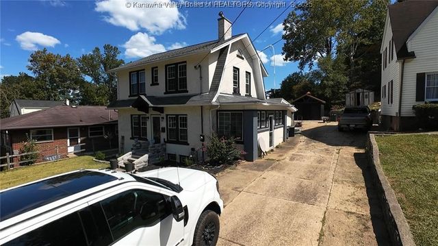 503 Montrose Drive, South Charleston, WV 25303