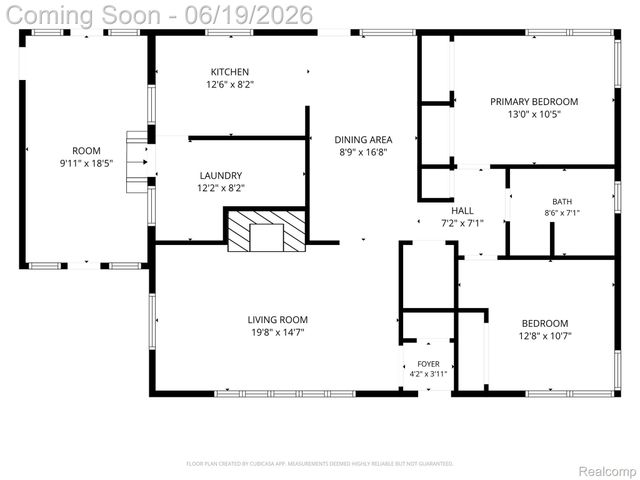 24 Nevada Avenue, Rochester Hills, MI 48309