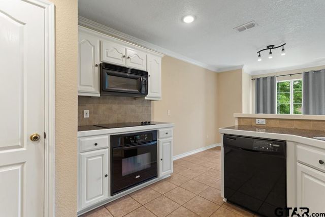 157 CR 3521, Bullard, TX 75757