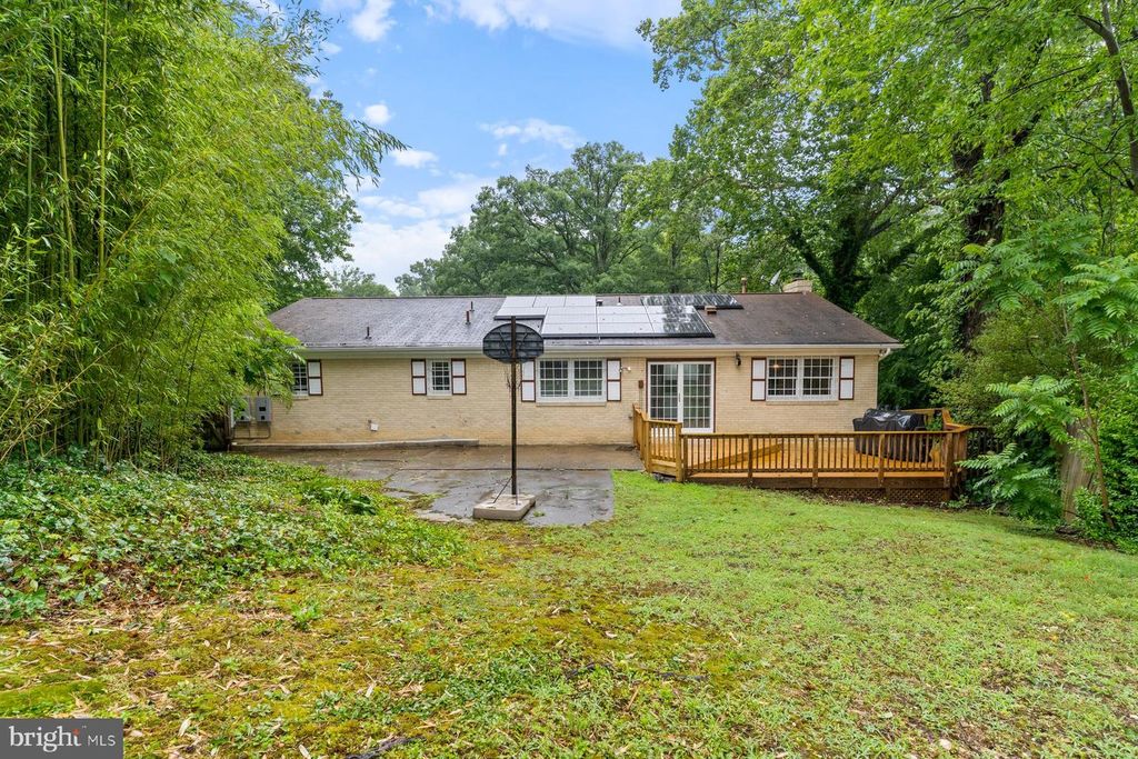 5300 TOLSON RD, Temple Hills, MD 20748