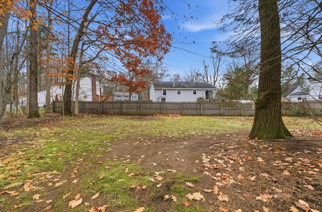 4 Bellflower Circle, Concord, NH 03303