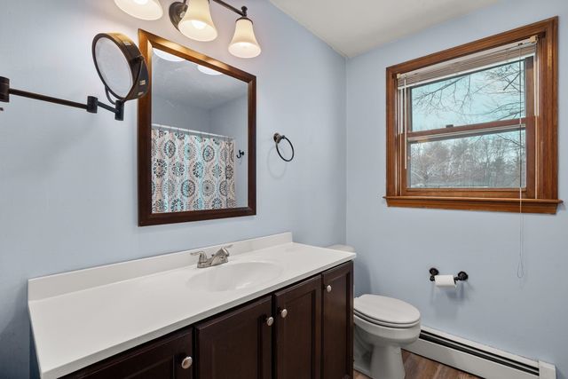 4 Bellflower Circle, Concord, NH 03303