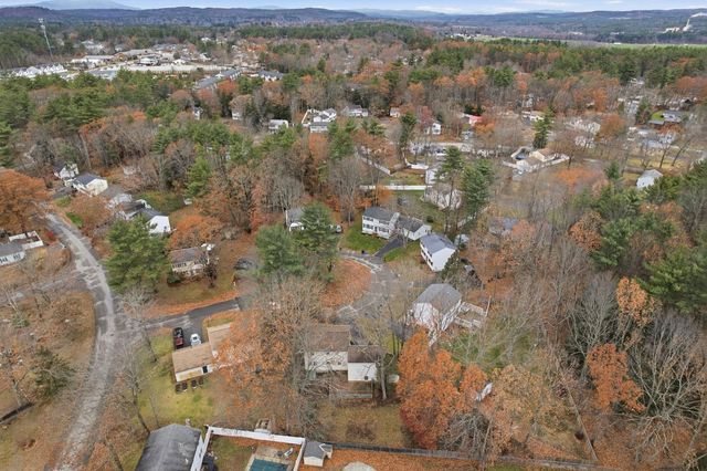 4 Bellflower Circle, Concord, NH 03303