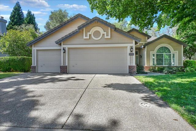 11925 Silver Cliff Way, Gold River, CA 95670