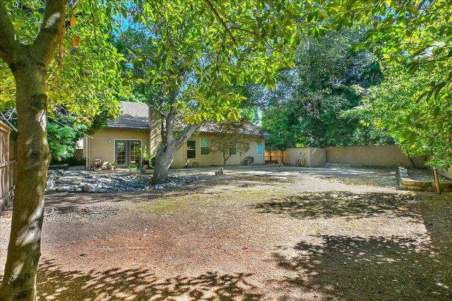 11925 Silver Cliff Way, Gold River, CA 95670
