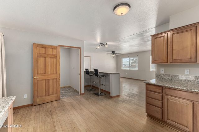 2702 E GROVERS Avenue, Phoenix, AZ 85032