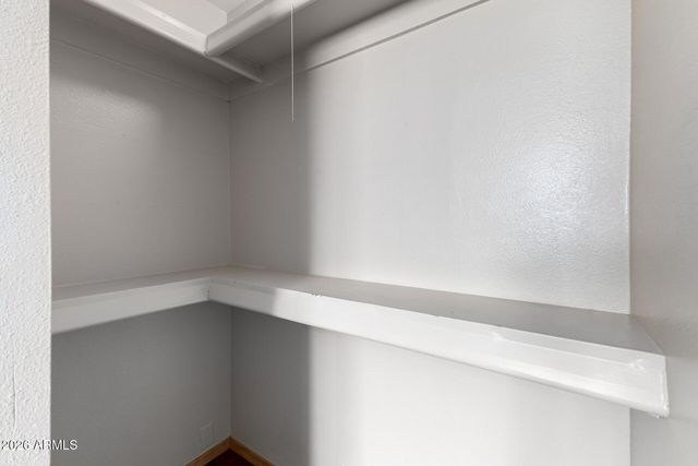 2702 E GROVERS Avenue, Phoenix, AZ 85032